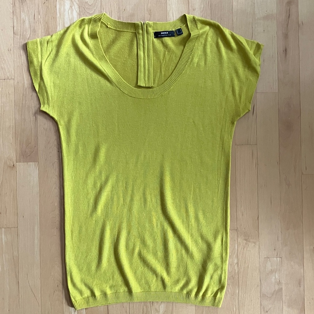 3/$20 Mexx yellow long tunic sweater Medium